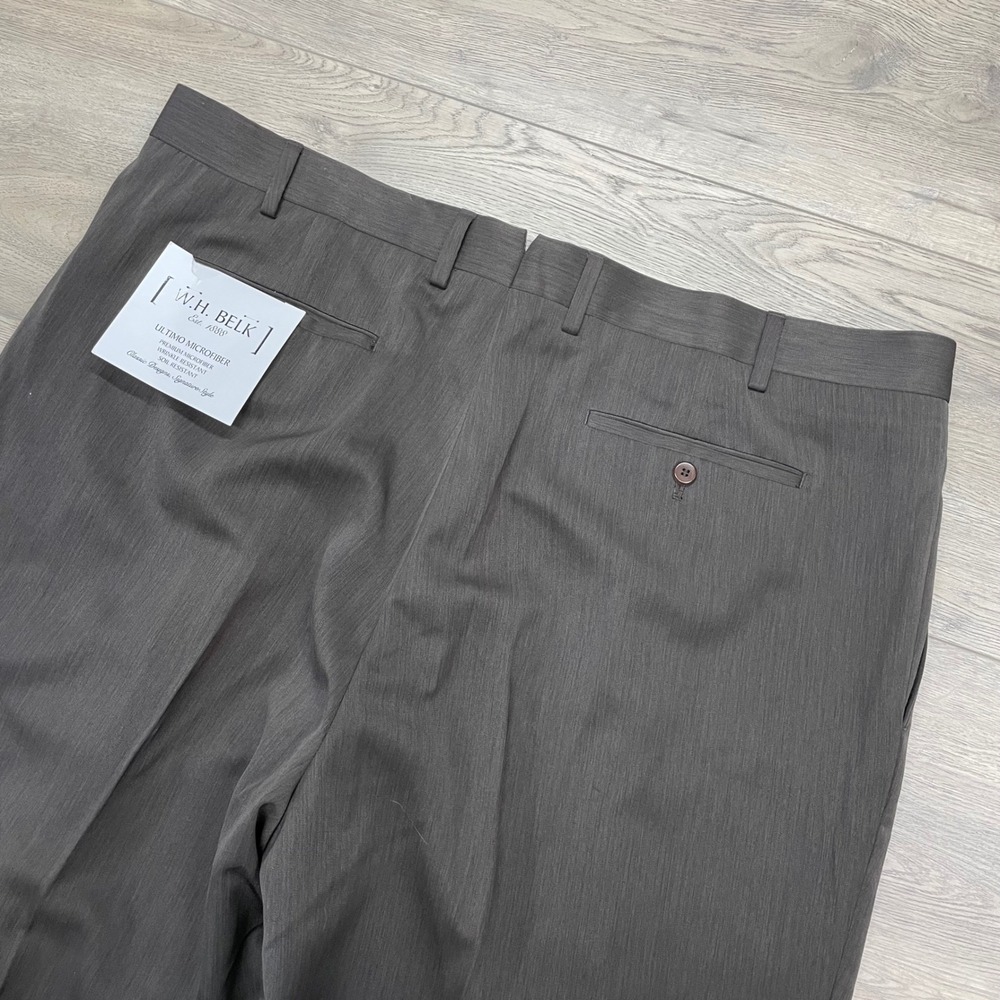 W.H. Belk Ultimo Microfiber Dress Pants Mens 42x32 Brown Pleated Cuffed